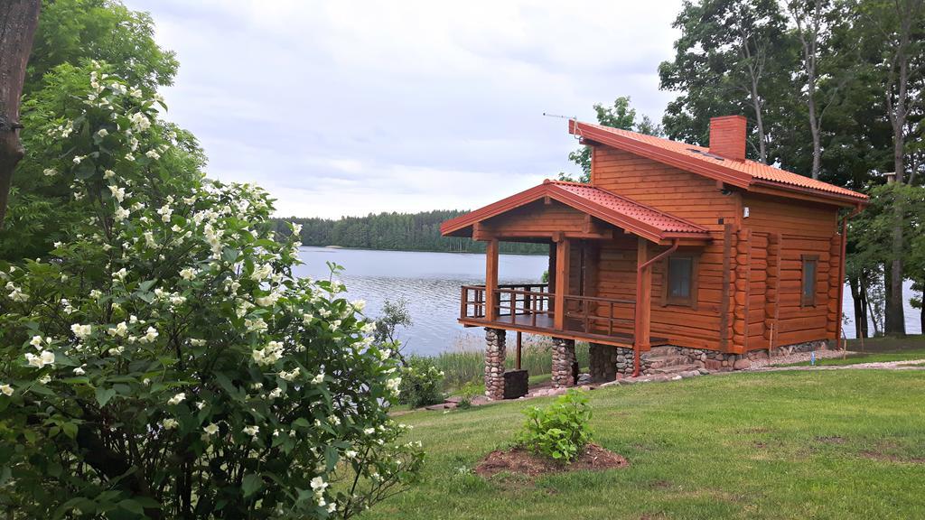 Meku Sodyba Degučiai Exterior foto